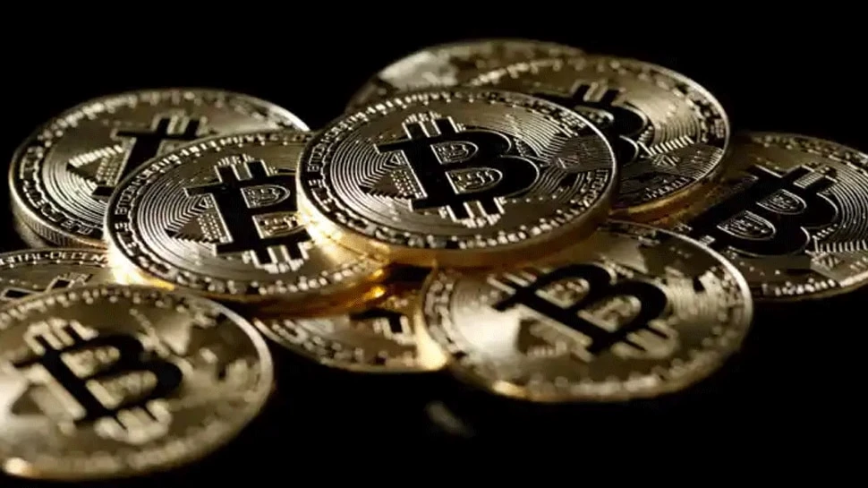 laikysi bitcoin ar prekiaus? kaip prekiauti dvejetainiais mt4