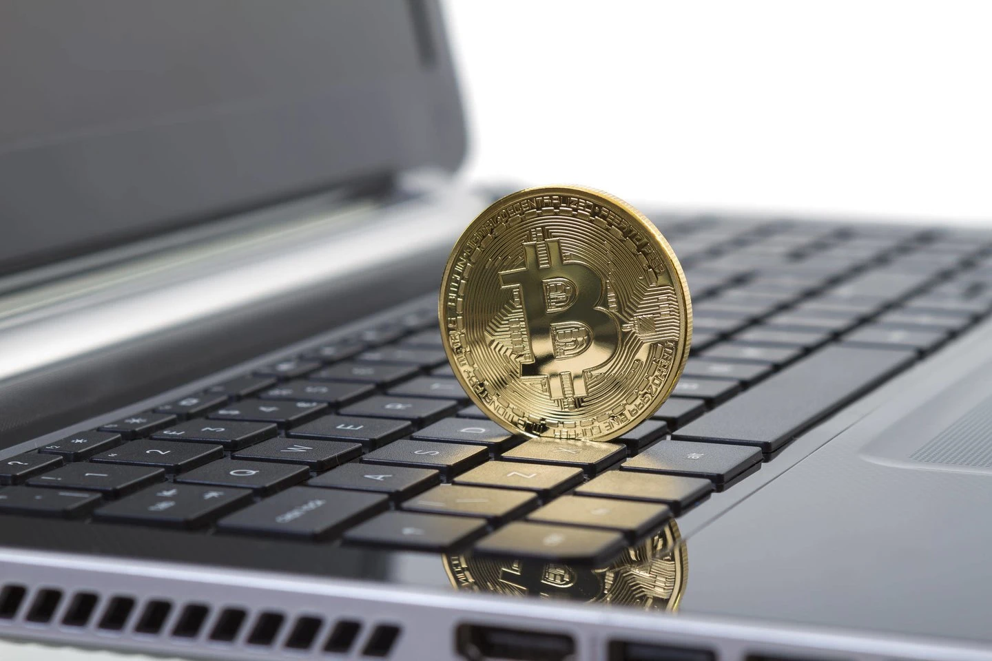 htkaip investuoti į kriptovaliutą)