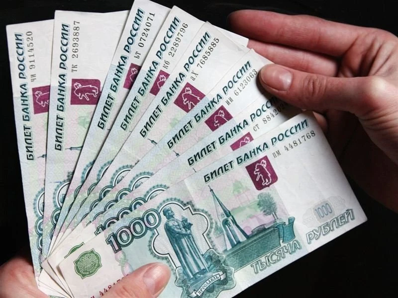 ar galite užsidirbti pinigų per dieną prekiaujant kriptovaliutomis