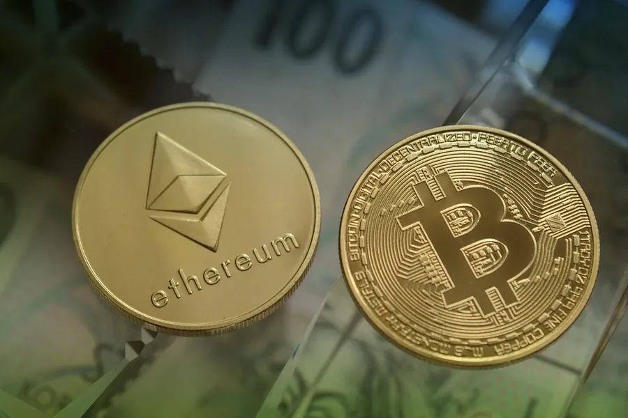 bitcoin pajamų apžvalga nemokama akcijų prekybos sąskaita uk