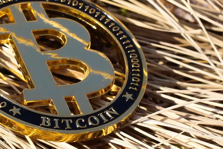 gyvas dvejetainis variantas užsidirbti pinigų su bitcoin nigerija