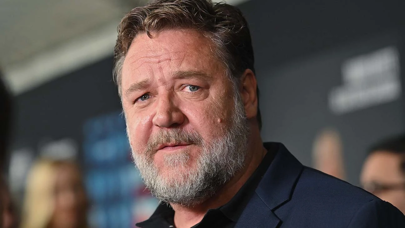bitcoin pelnas Russell Crow