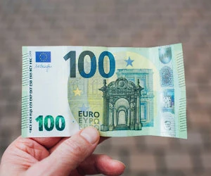 Geras būdas užsidirbti pinigų internete